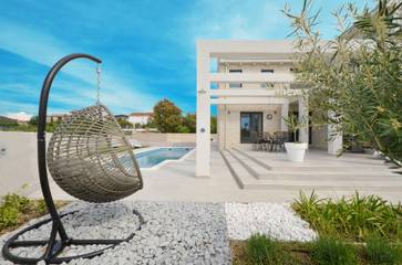 Dom dla 6 osoby w Kanica, Razanj, Zdjęcie 1