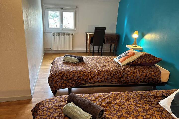 Location de vacances pour 6 personnes, avec terrasse et jardin à Saint-Pierre-de-Vassols - 4