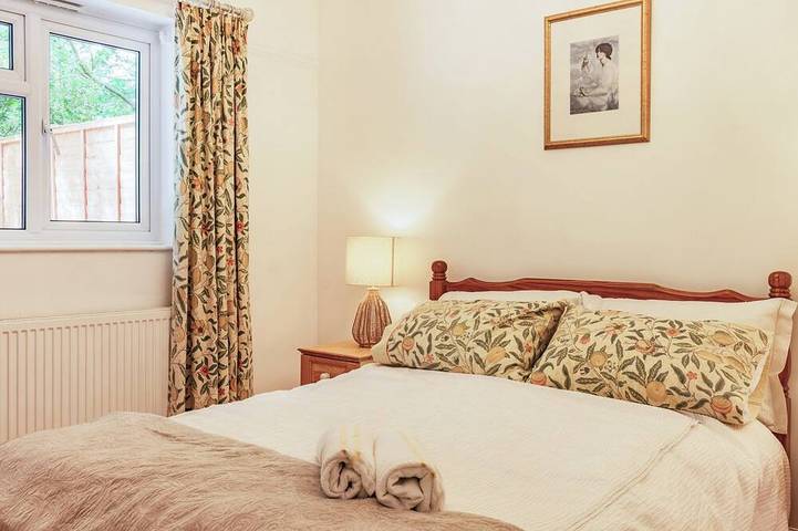 Alojamiento de 2 habitaciones en Maidstone in Greensands Ridge, Boughton Monchelsea