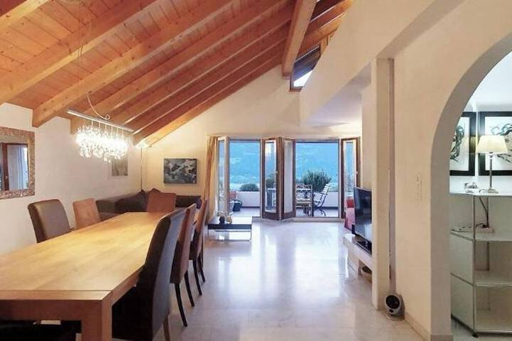 Ferienwohnung für 8 Personen, mit Garten und Sauna in Graubünden