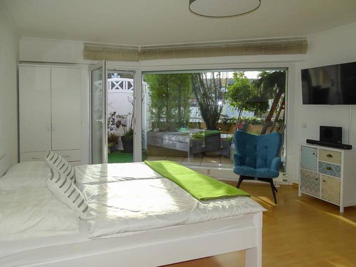 Ferienwohnung für 2 Personen, mit Balkon und Terrasse sowie Ausblick in Bad Neuenahr