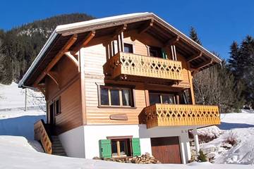 Chalet pour 8 personnes, avec balcon, animaux acceptés à La Chapelle-d'Abondance
