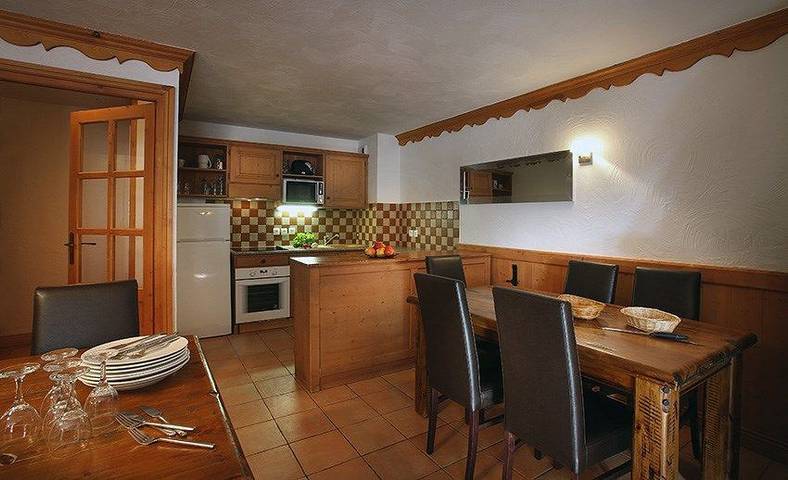 Ferielejlighed for 4 personer, med sauna og balkon i Val Thorens