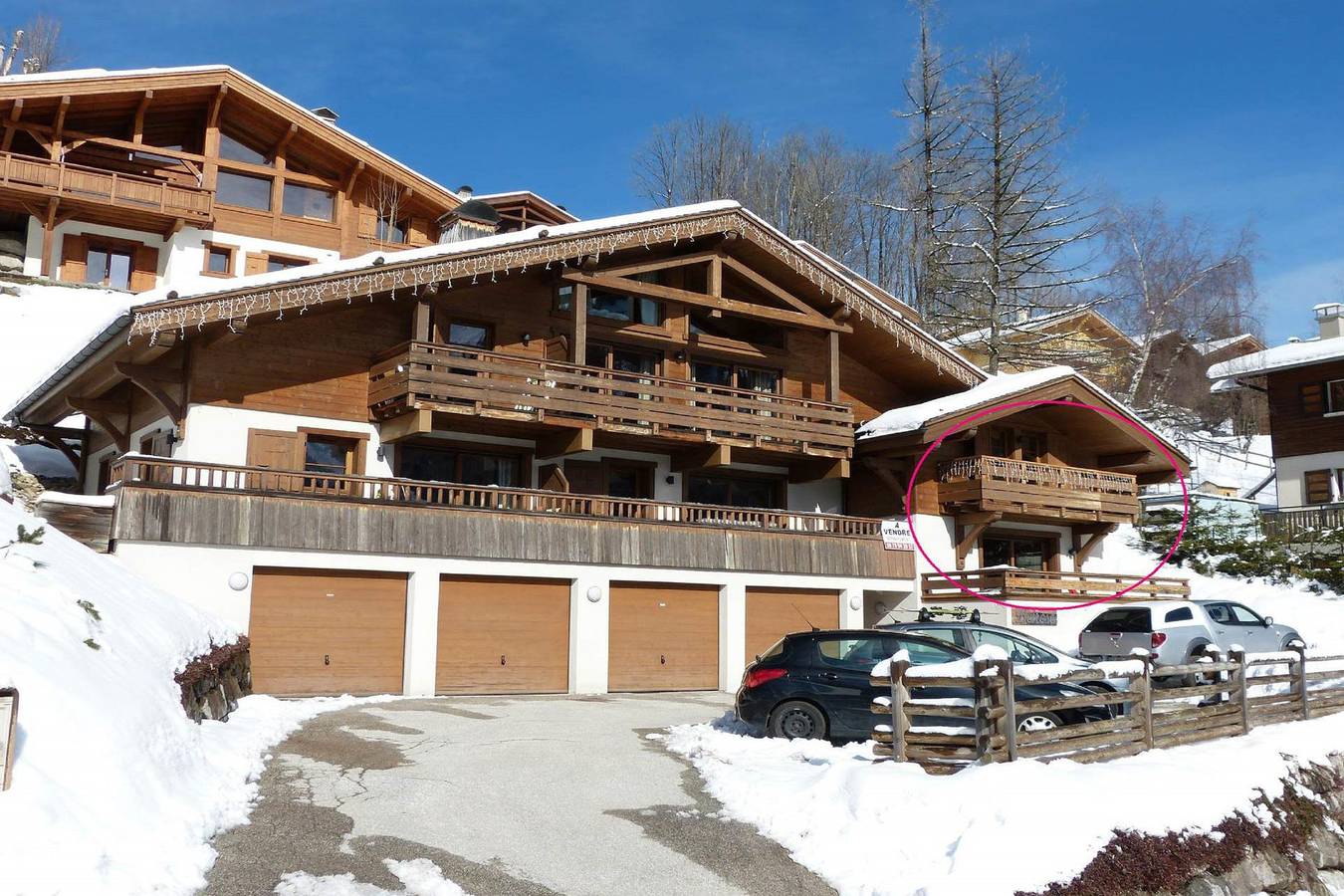 Entire holiday apartment, 3*, cosy, mountain view, wifi (Belr01) in La Clusaz, Annecy region