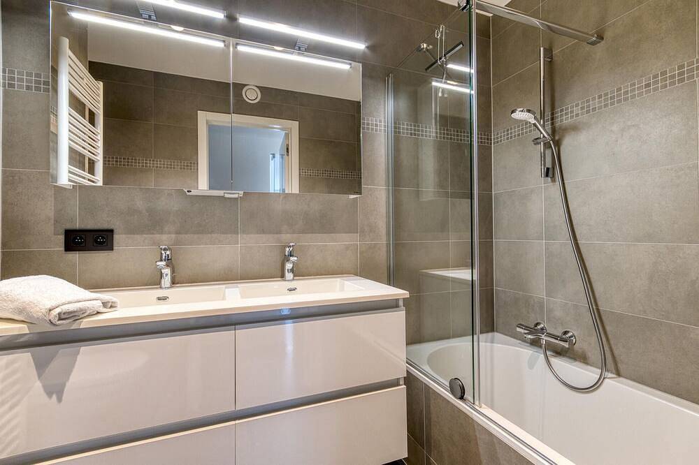 Appartement entier, Appartement luxueux à Ostende avec Wifi in Ville d'Ostende, Oostende