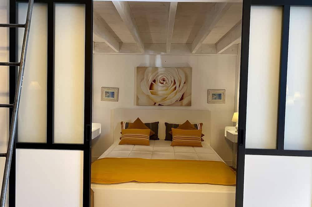 Castle in Taden, Dinan und Umgebung