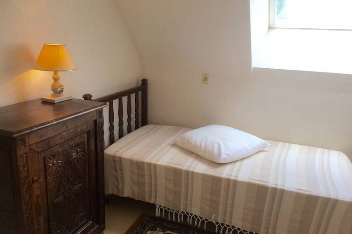 Gîte pour 8 personnes, avec jardin et piscine à Guidel - 4