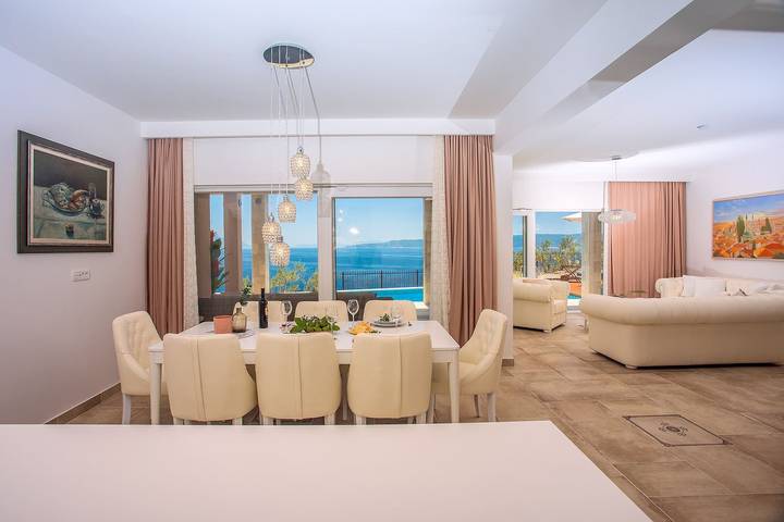 Villa pour 10 personnes, avec sauna ainsi que jardin et terrasse à Mimice - 4