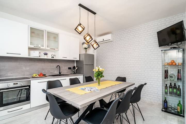 Villa für 5 Personen, mit Garten - 1