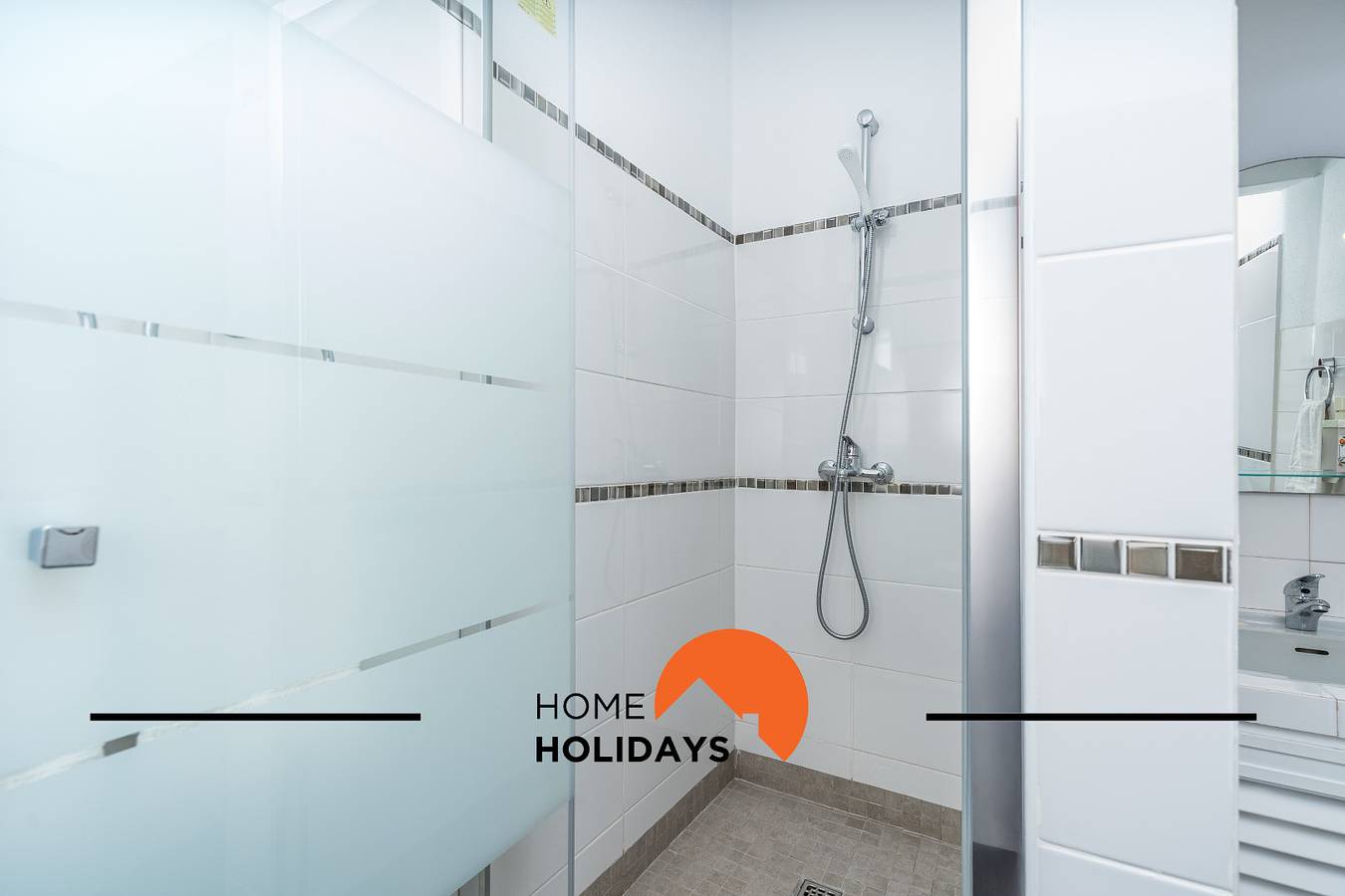 Apartamento inteiro, #259 Sea Street Apartment | Central & Bright in Albufeira, Distrito de Faro