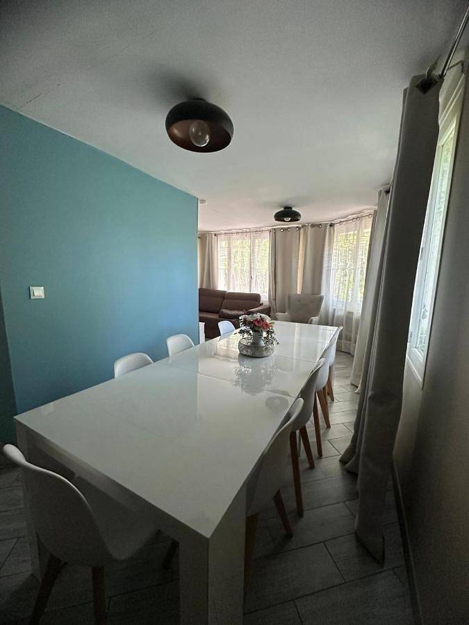 Holiday home for 15 people, with pool and garden as well as terrace, with pets - 1