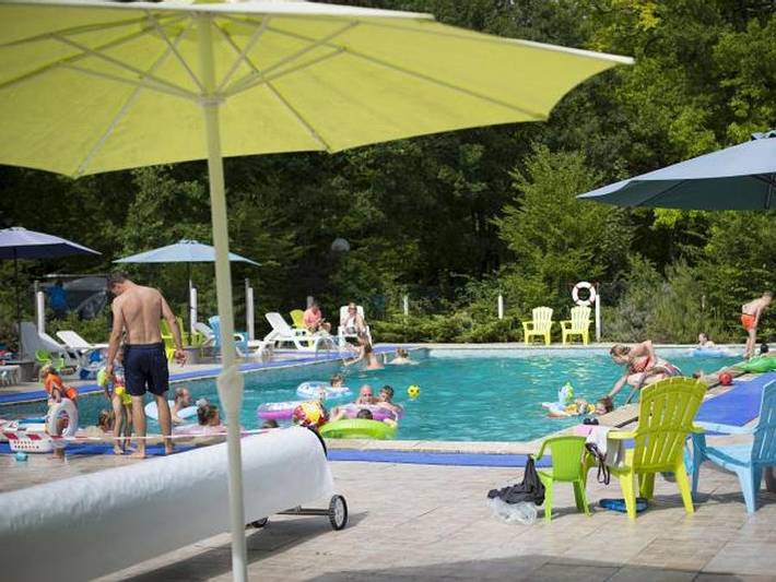 Gîte pour 4 personnes, avec Terrasse dans Crain