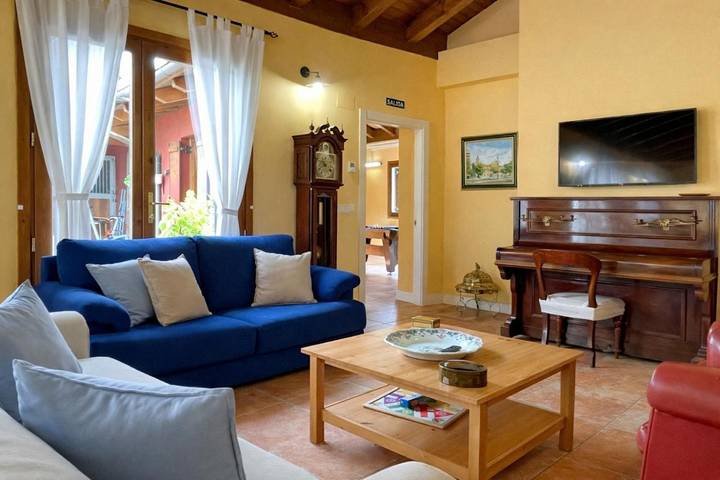 Albergue para 6 personas, con Balcón además de Terraza y Vistas en Ulzamaldea - 2