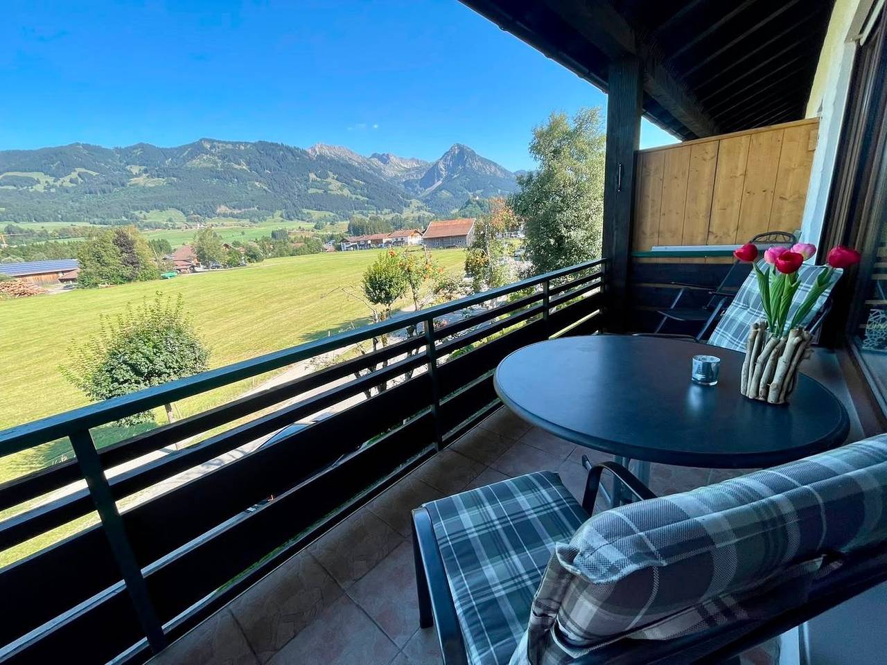 Ganze Wohnung, Ferienwohnung Herzstück mit Hallenbad und Sauna in Fischen, Bayerisch Schwaben