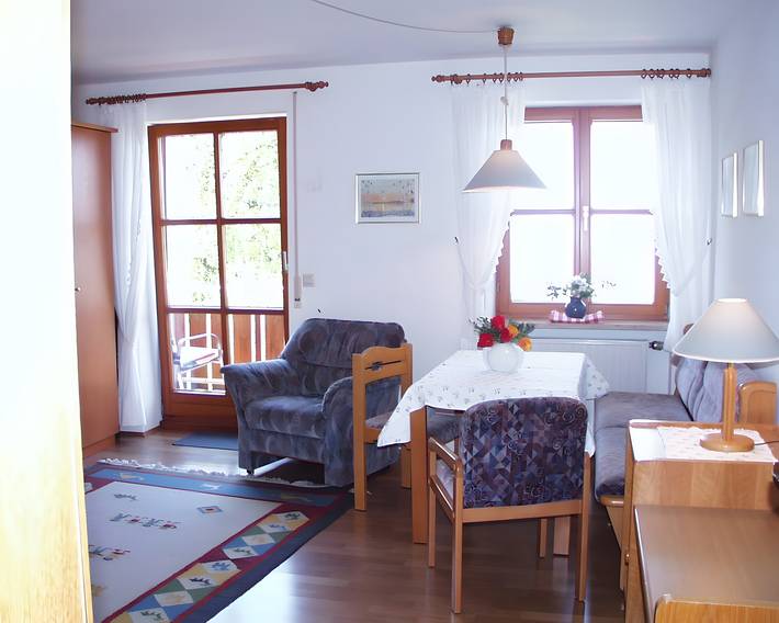 Ferienwohnung für 2 Personen, mit Balkon und Garten sowie Seeblick in Wasserburg (Bodensee) - 3