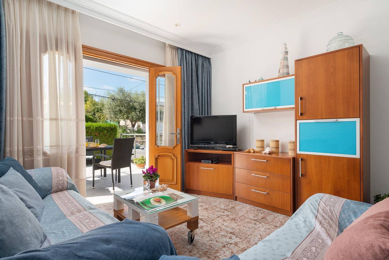 Villa Isabel - Grande villa de vacances avec plusieurs terrasses près de la plage. Wi-Fi gratuit in Playa de Muro, Muro