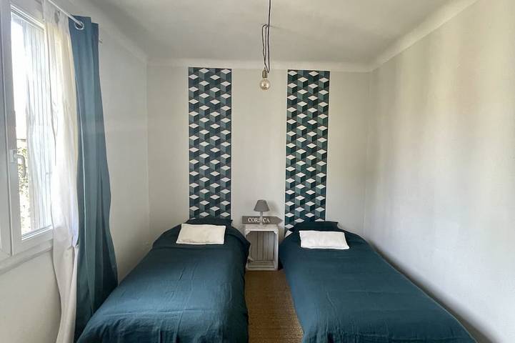 Location de vacances pour 7 personnes, avec jardin à Villeneuve-lès-Avignon - 3