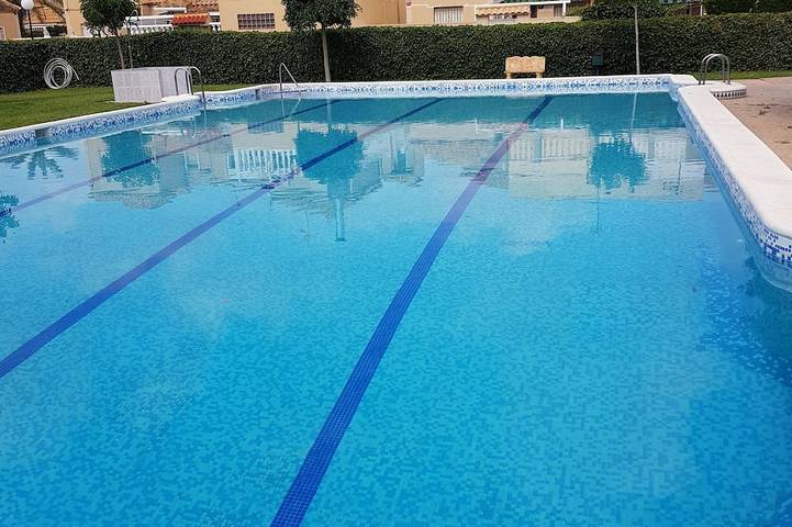 Villa pour 8 personnes, avec piscine à Torrevieja