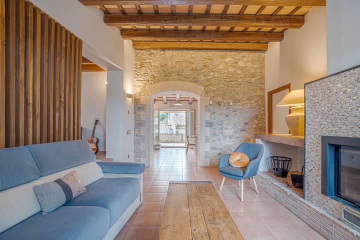 Casa rural para 8 personas, con Terraza y Jardín en Figueras - 4