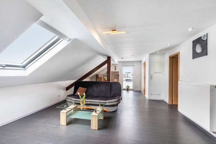 Hel lägenhet, Holiday Apartment for Workers Near the Train Station in Babenhausen, Landkreis Darmstadt-Dieburg