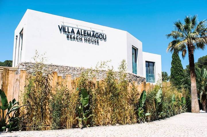 Location de vacances pour 8 personnes, avec jardin dans Office De Tourisme De La Croix Valmer