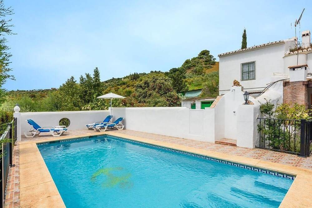 Casa Rural para 4 Personas en Alozaina, Sierra de las Nieves