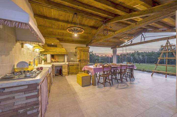 Villa für 10 Personen, mit Garten und Sauna sowie Pool in Umag und Umgebung - 4