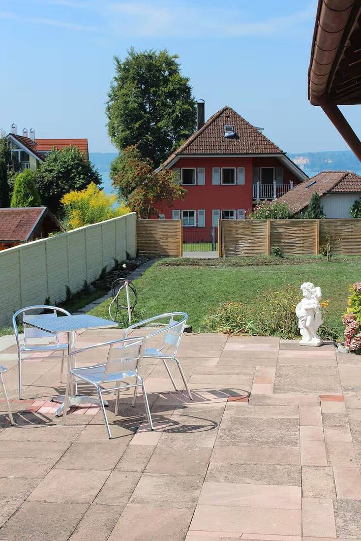 Ferienhaus für 8 Personen, mit Garten in Ueberlinger see - 2