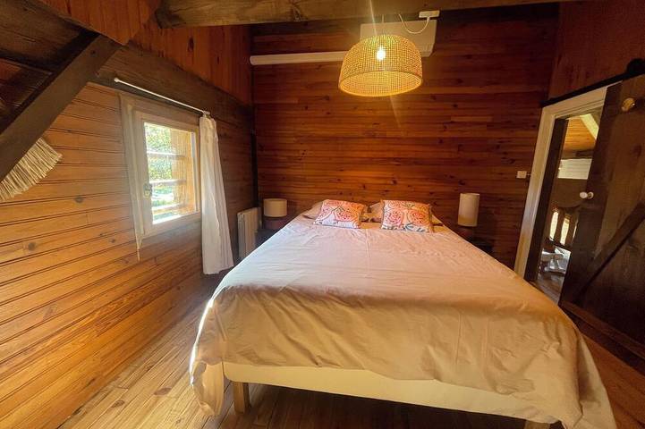 Gîte pour 6 personnes, avec jardin à Argelouse - 4