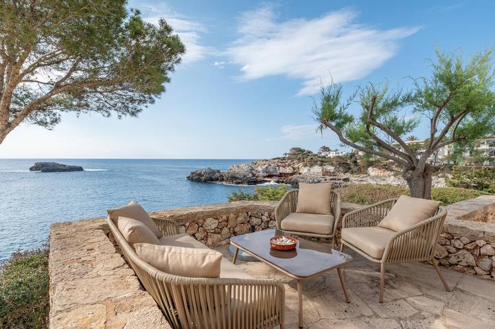 Ganze Wohnung, Ferienwohnung 'Ferrera Park 502 Front Line' mit Meerblick, Wi-Fi und Klimaanlage in Cala Serena, Felanitx