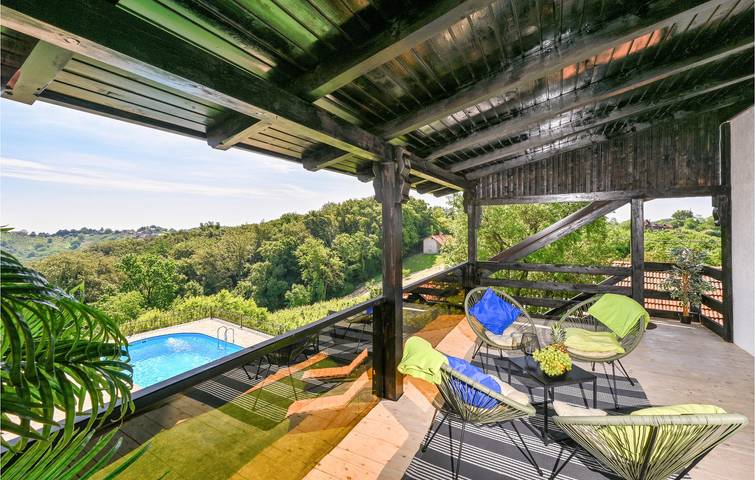 Ferienhaus für 6 Personen, mit Terrasse und Sauna in Zagreb - 4