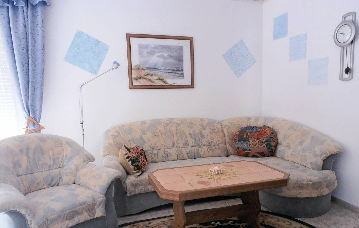 Apartamento vacacional entero, Apartamento junto a la playa con terraza y aparcamiento - Karlshagen 1km in Karlshagen, Usedomer Norden