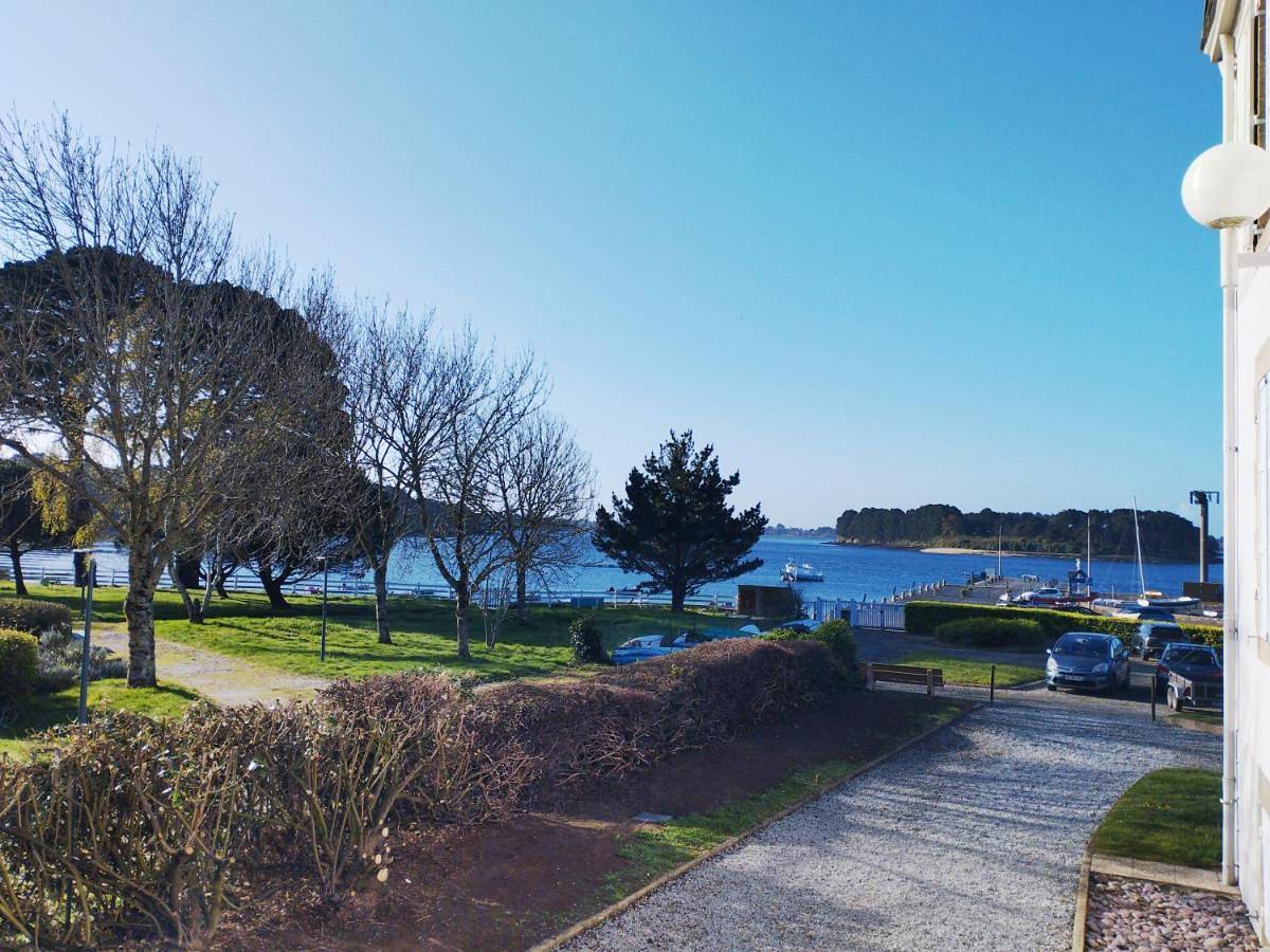 Appartement entier, Studio moderne les pieds dans l'eau in Larmor-Baden, Côte des Mégalithes