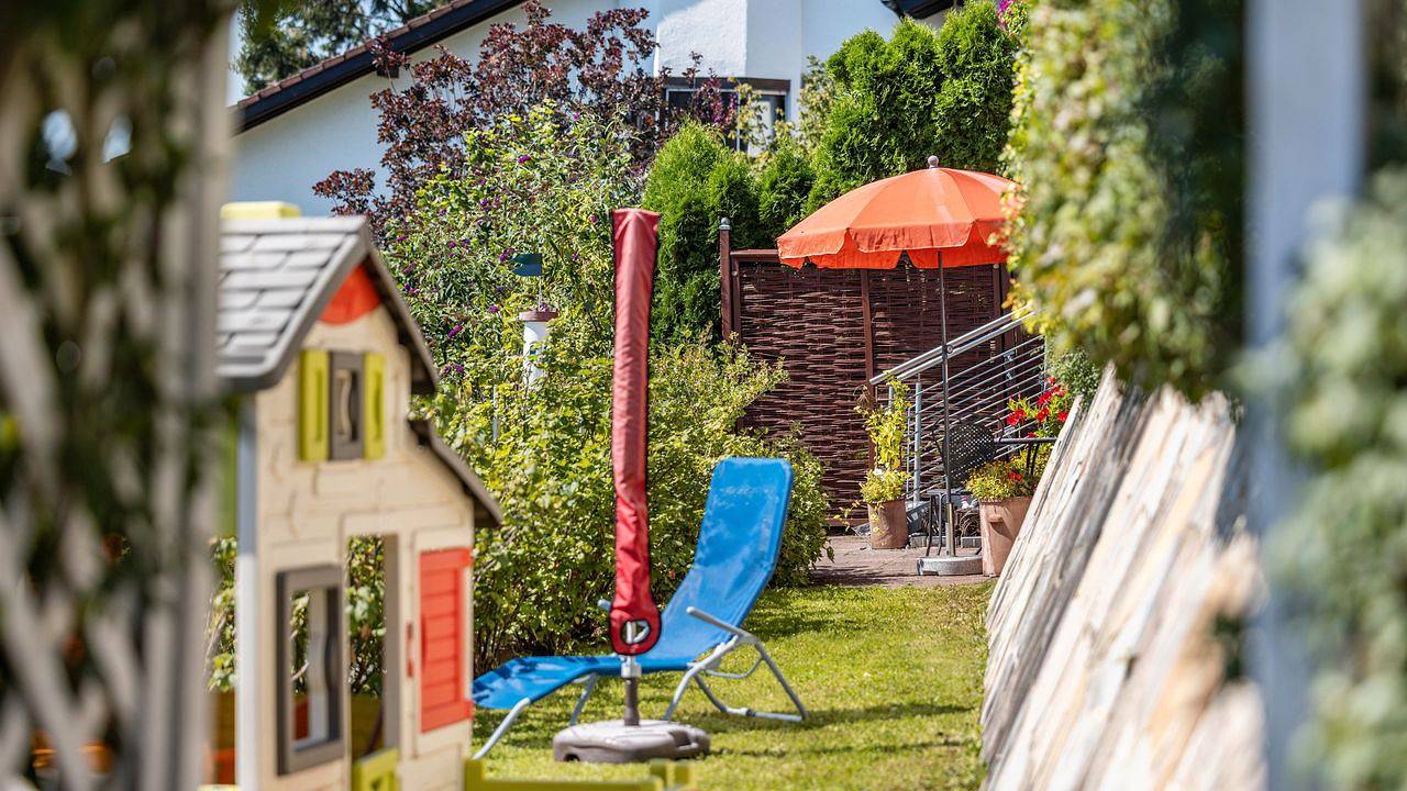 Ganze Ferienwohnung, Ferienwohnung für 2 Personen (45 m²) in Bad Urach in Bad Urach, Albsteig Etappe 9