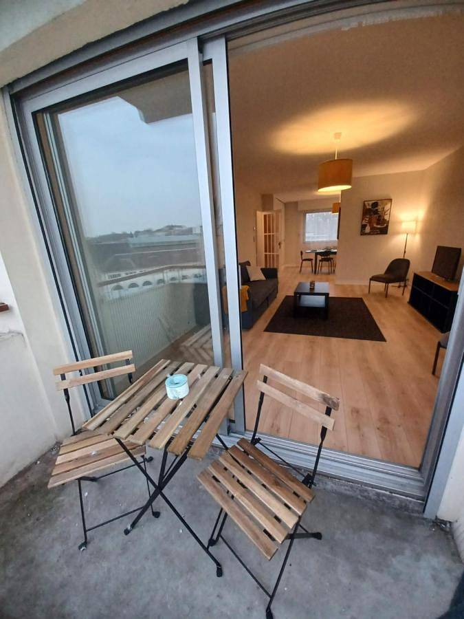 Appartement de vacances pour 5 personnes, avec Balcon ainsi que Terrasse et Vue