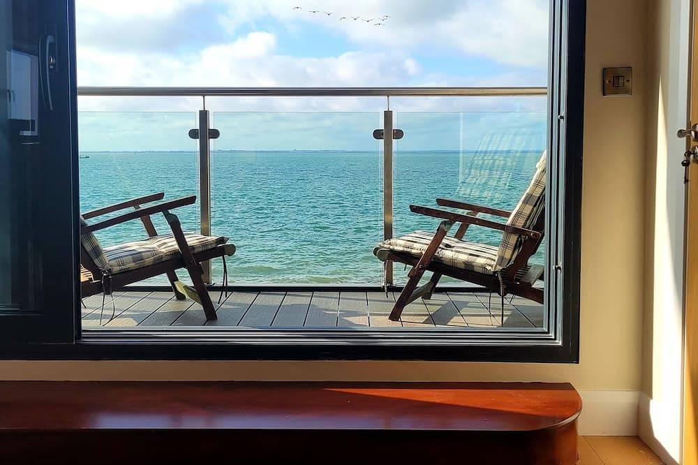 The Pilot Station in Dundalk, Leinster