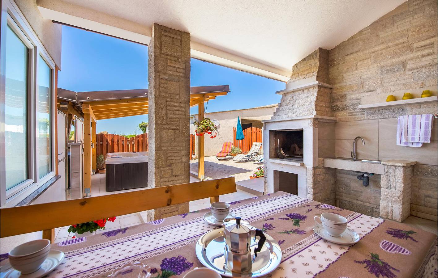 Hel ferielejlighed, Ferielejlighed for 5 personer med terrasse in Grad Vodnjan, Istrien Sydkyste