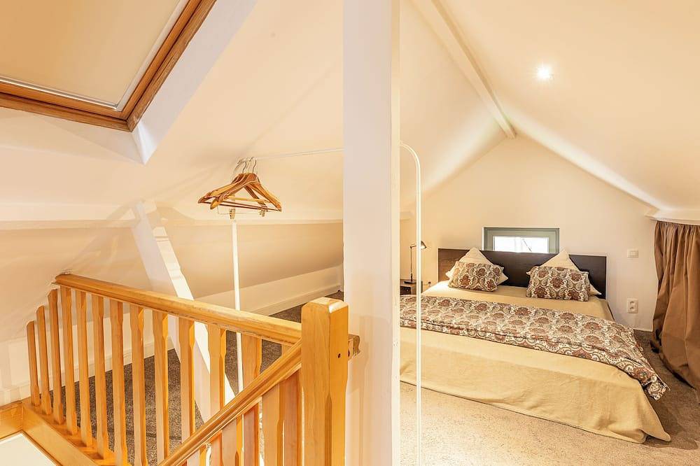 Cozy cottage in garden park — large parking, accessible & self check-in in Heverlee, Leuven