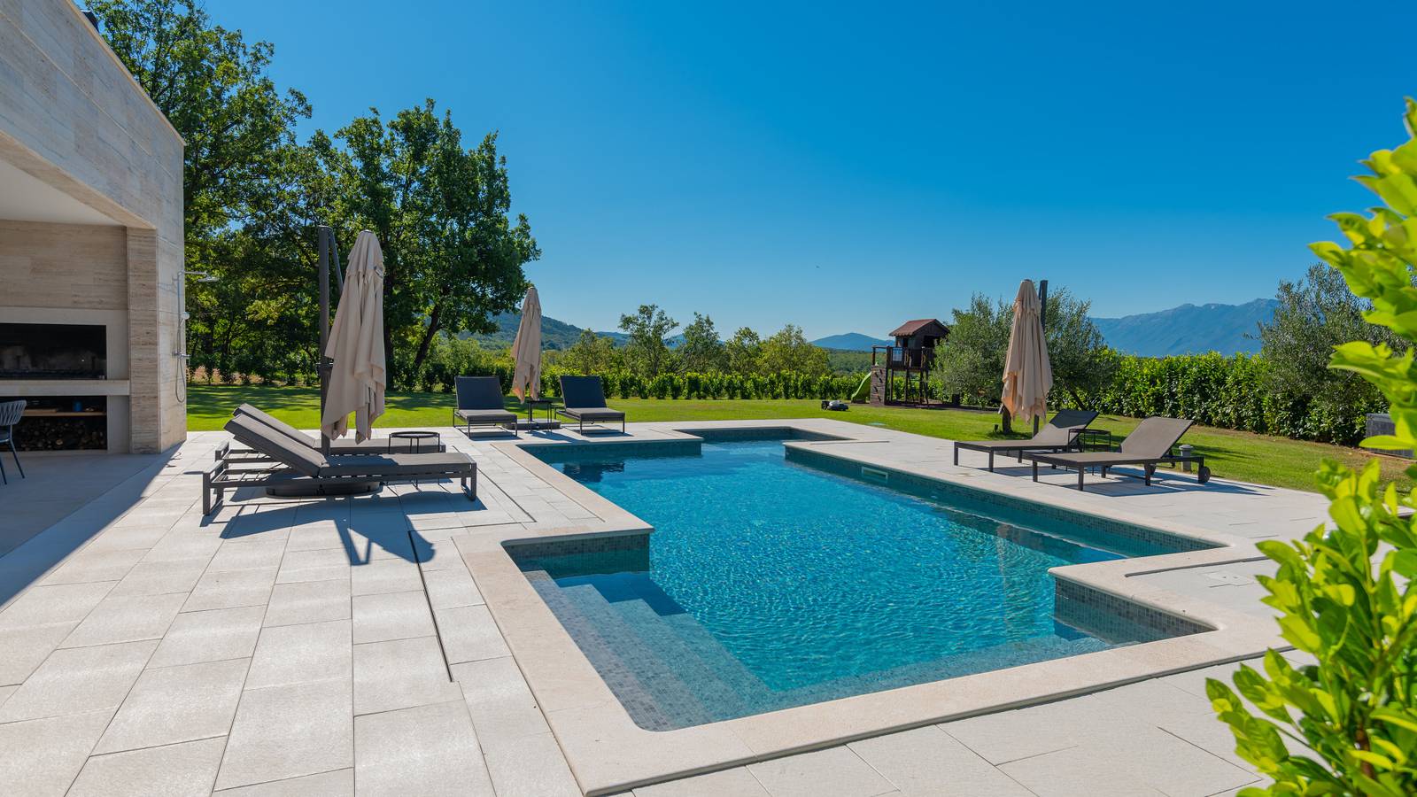 Villa Vitrenik -Makarska by Villas Guide in Cista Velika, Dalmatinisches Zagora
