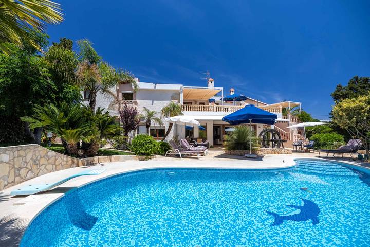 Chalet voor 10 personen, met Tuin op Ibiza