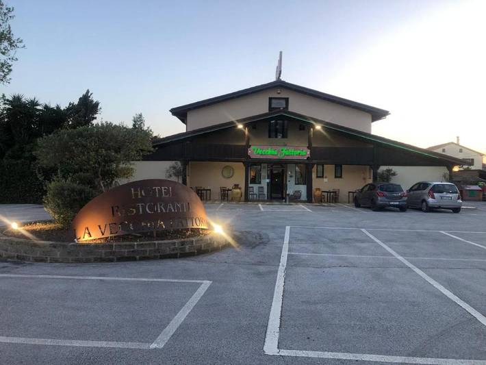 Hotel per 2 persone, con terrazza e giardino nonché panorama, con animali domestici - 1