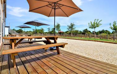 Maison De Vacances pour 22 Personnes dans Méjannes-le-Clap, Région d'Alès, Photo 2