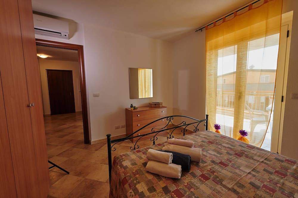 Ganze Wohnung, Casa Maja Badolato Ferienwohnung mit Terrasse 14 in Badolato, Catanzaro Provinz