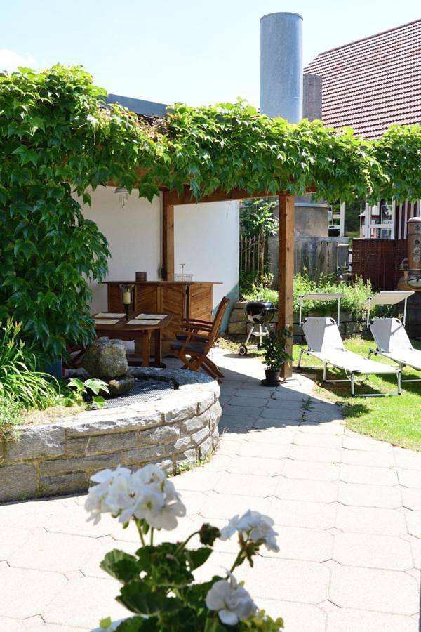 Ferienwohnung für 4 Personen, mit Terrasse und Garten in Weißensberg - 2