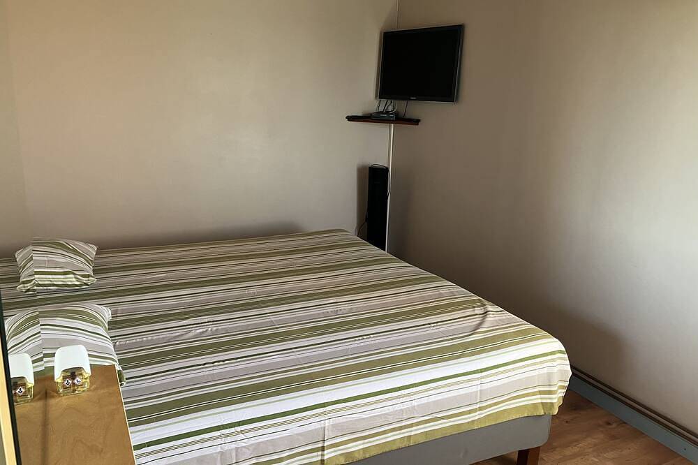 Maison Dans Airial au Milieu de la Forêt Avec Piscine 10x5 m in Cudos, Langon und Umgebung