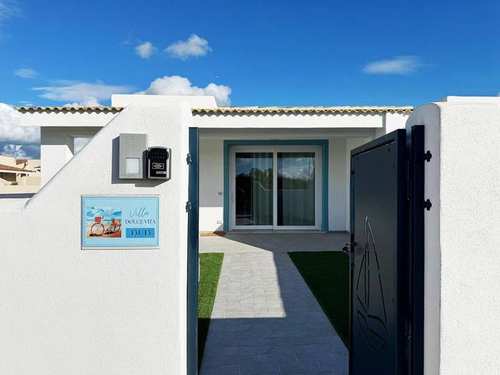 Apartamento de vacaciones para 4 personas, con jardín y vistas - 1
