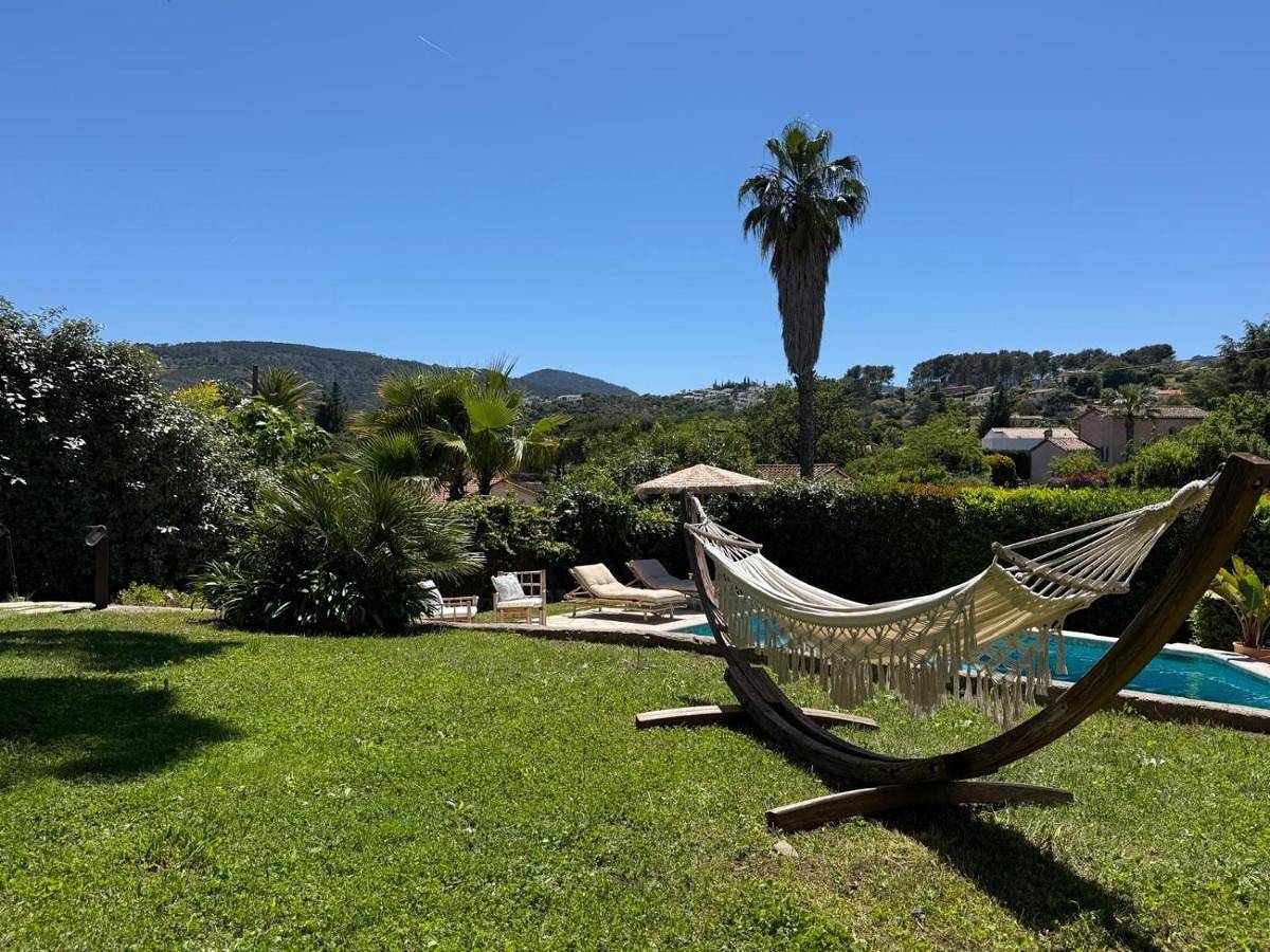 Location de chambre Villa les allamandas in Mandelieu-la-Napoule, Côte méditerranéenne (France)