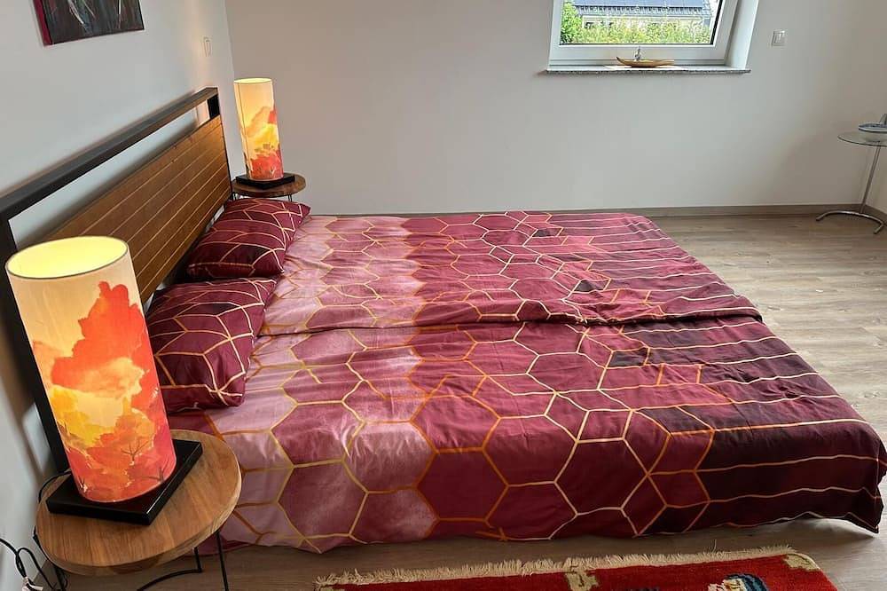 Moderne Doppelhaushälfte in Oppenheim, guter Anbindung nach Mainz. in Oppenheim, Rheinhessen