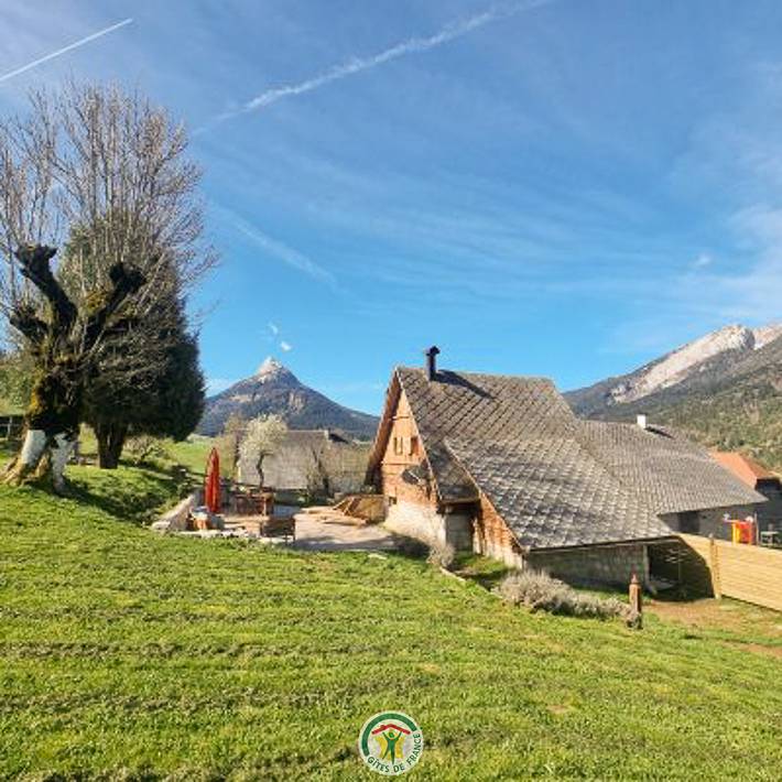 Gîte pour 2 personnes, avec sauna et jardin ainsi que jacuzzi et terrasse à Saint-Pierre-de-Chartreuse - 2