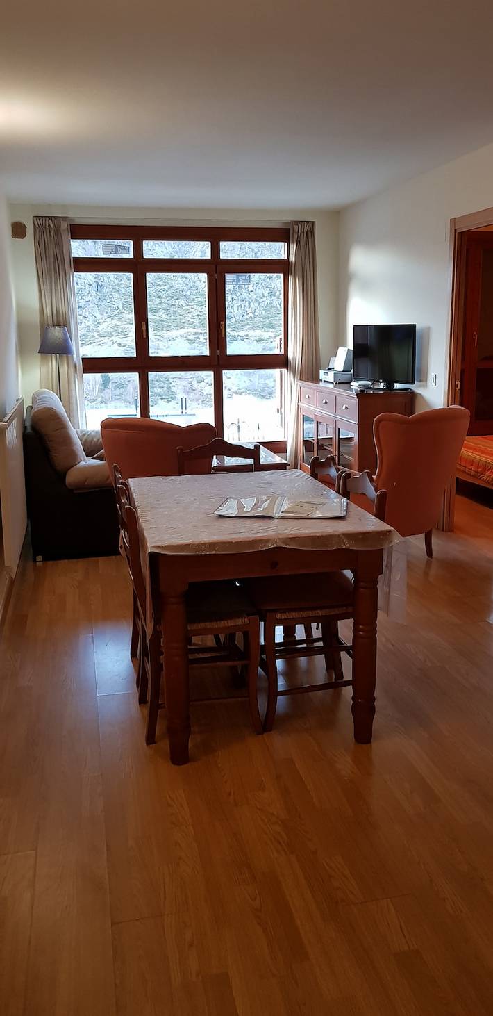 Gîte pour 6 personnes, avec balcon à Soldeu - 4